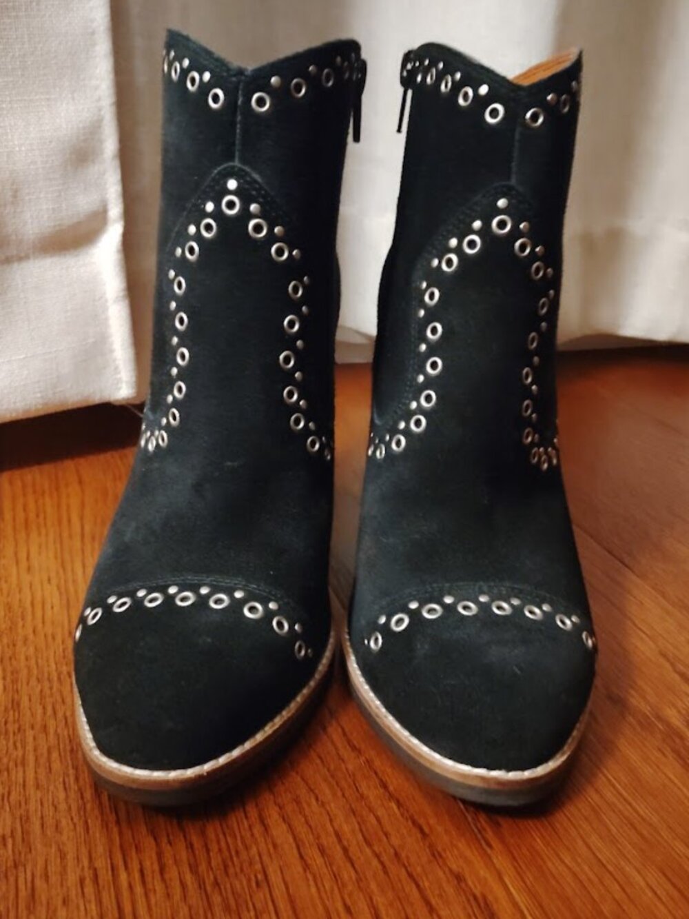 Lucky Brand Women's Suede Boots sz 8